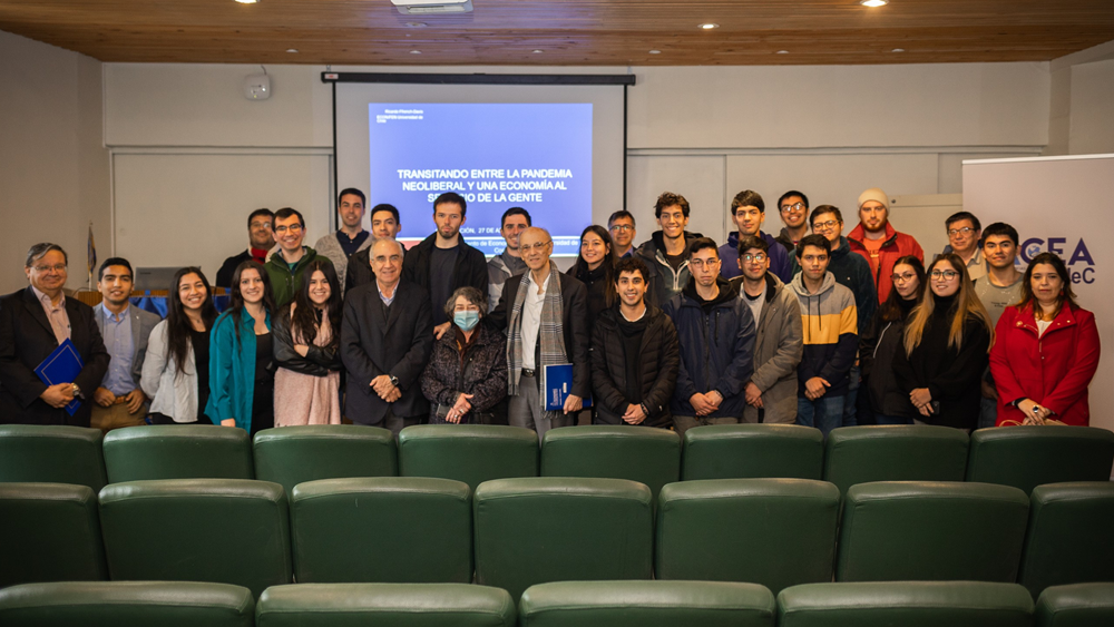 Programa de Seminarios de Investigación del Departamento de Economía contó con la participación de Ricardo Ffrench-Davis