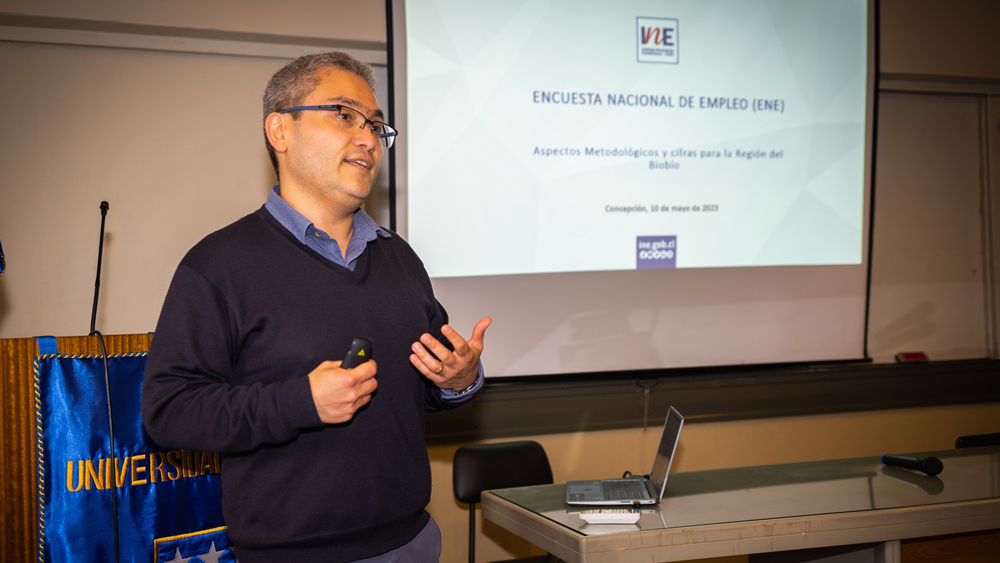 Segundo seminario del Informe Económico Regional abordó aspectos metodológicos de la Encuesta Nacional de Empleo del INE Biobío