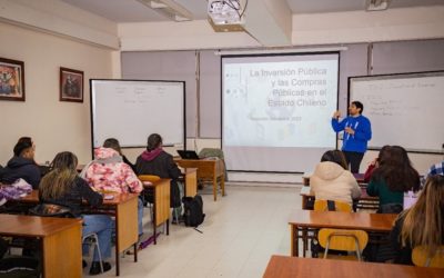 RSU FACEA UdeC concluye Taller de Evaluación de Proyectos certificado para estudiantes de Ingeniería Comercial y Auditoría