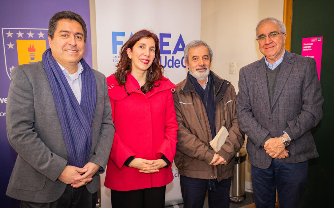 Vicerrectora UdeC Paulina Rincón presentó proyecto de modificaciones al Reglamento de Personal Académico