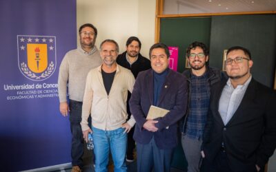 Seminario de Investigación del Departamento de Economía abordó el reparto de derechos sobre cuencas junto a Juan Moreno-Ternero