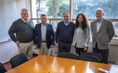 Directorio de Asociación de Ingenieros Comerciales UdeC se reúne CAA ICO UdeC para planificar colaboraciones con estudiantes y egresados