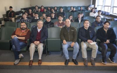 Dr. Walter Gómez presentó sobre el control de contaminación atmosférica en los Seminarios de Investigación del Departamento de Economía UdeC