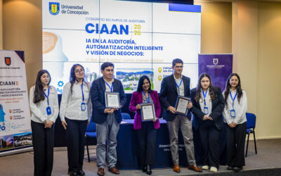 Auditoría articuló a estudiantes de Concepción y Los Ángeles en congreso sobre inteligencia artificial y negocios